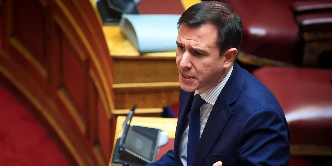 Δουδωνής τρολάρει την ΕΛ.Α.Σ.: «Νόσος εξαφάνισης στελεχών» – Μετά τον Σιακαντάρη, εκτός και ο Καρτερός (Βίντεο)