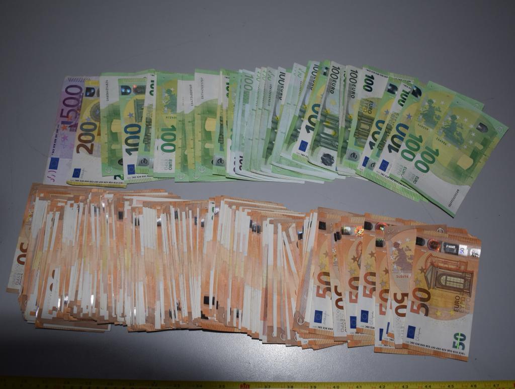 Επίδομα 200 ευρώ τον μήνα: Οι δικαιούχοι των 2.400 ευρώ και τα κριτήρια για την καταβολή