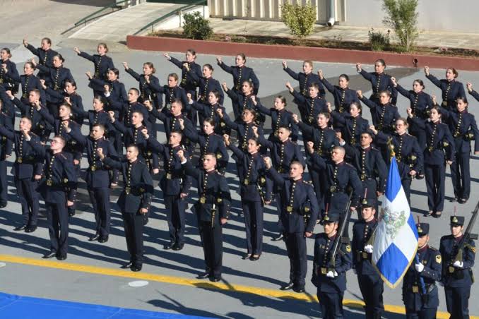 Ορκίστηκαν οι νέοι μαθητές της ΣΣΑΣ παρουσία του Αρχηγού ΓΕΝ