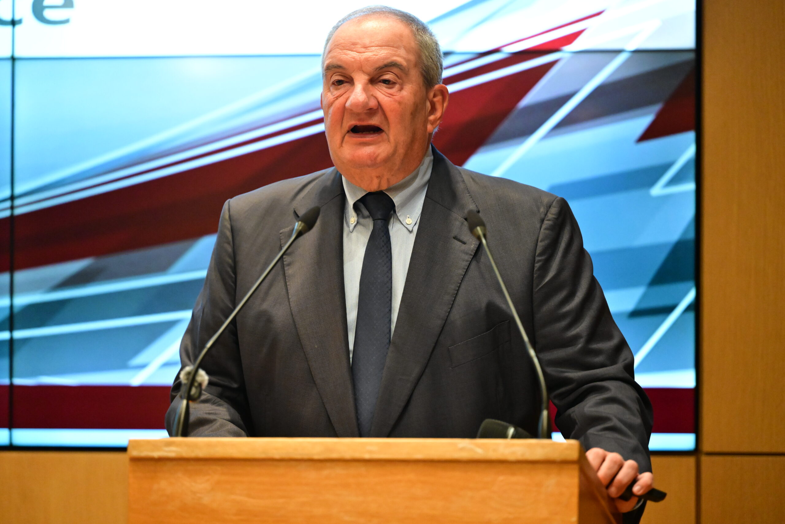 Κώστας Καραμανλής στο Ελληνοκινεζικό Φόρουμ: «Η Ελλάδα είναι η βασική πύλη της Κίνας στην Ευρώπη» (Βίντεο)