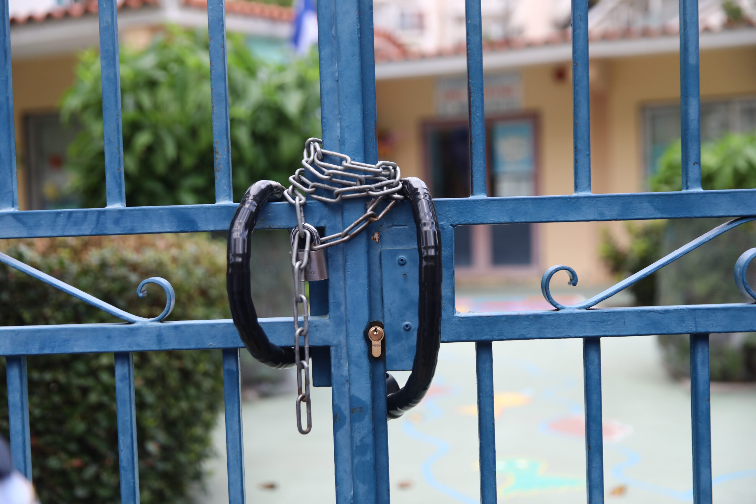 Θεσσαλονίκη: Συνελήφθησαν με κάνναβη στην είσοδο νηπιαγωγείου