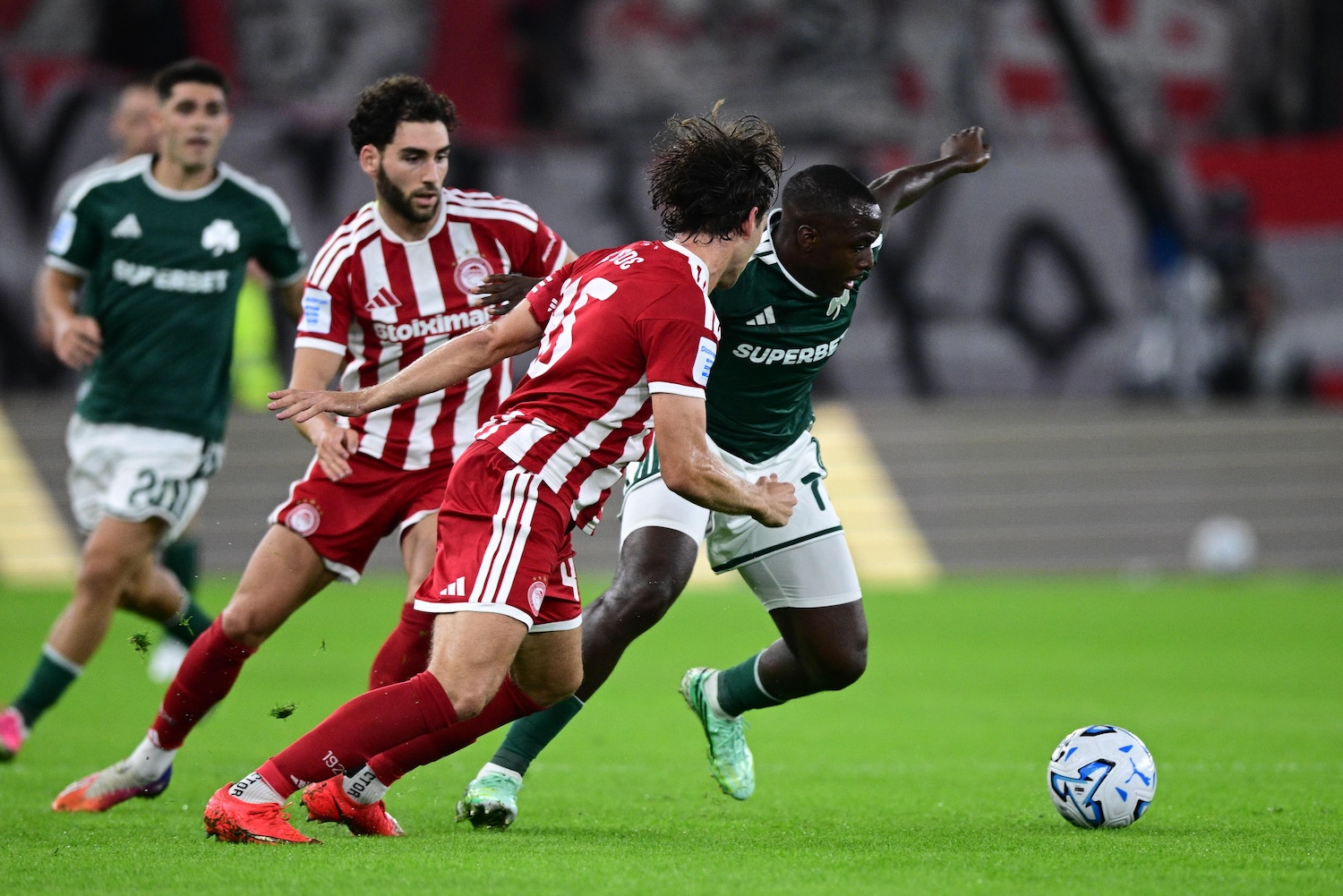 Ολυμπιακός – Παναθηναϊκός 1-0: Ο Ρέτσος υπέγραψε το ντέρμπι των «αιωνίων» στο Καραϊσκάκη