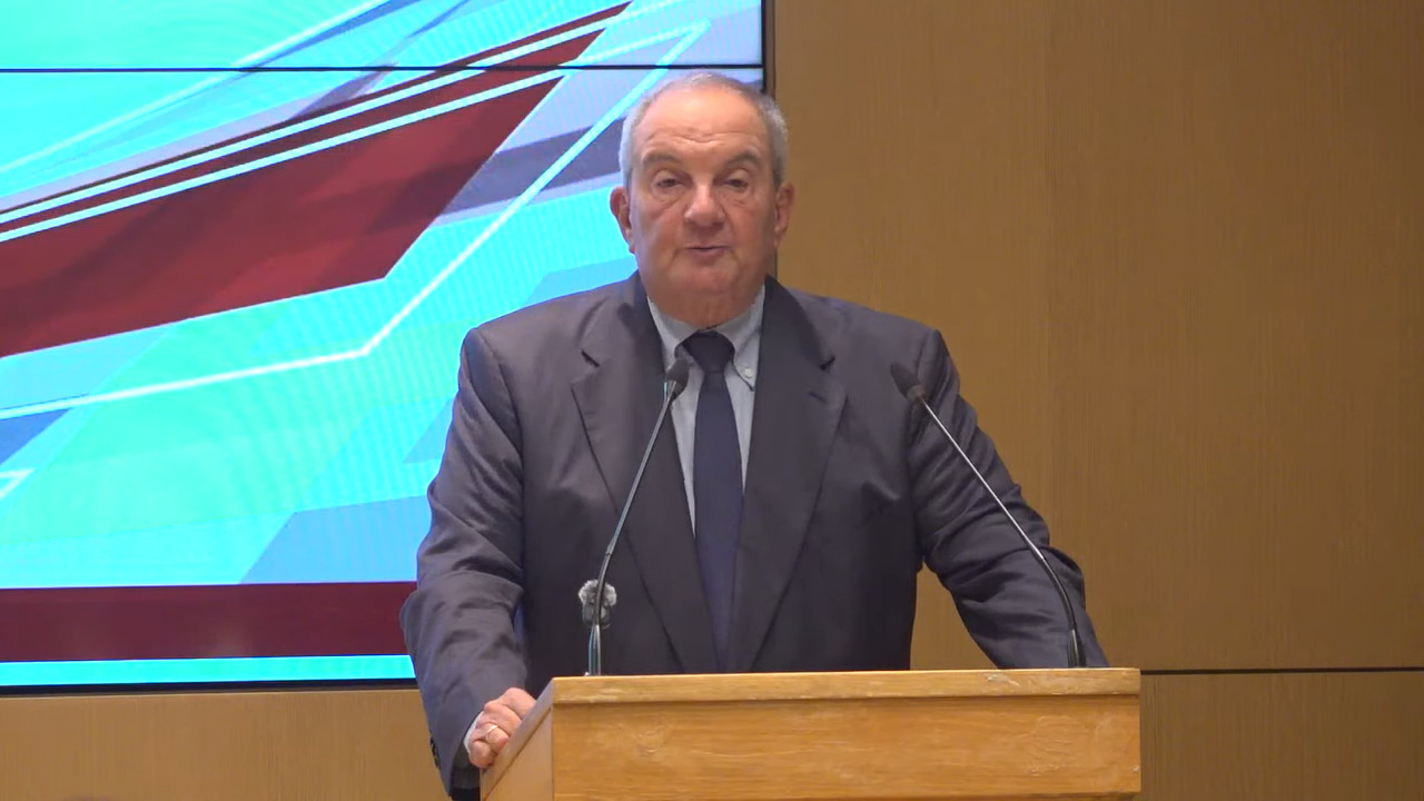 Καραμανλής: Η Τουρκία απειλεί την Ελλάδα αλλά παραμένει «πολύτιμος σύμμαχος» της Δύσης – «Δύο μέτρα και δύο σταθμά» – Ανάγκη για πολυδιάστατη εξωτερική πολιτική