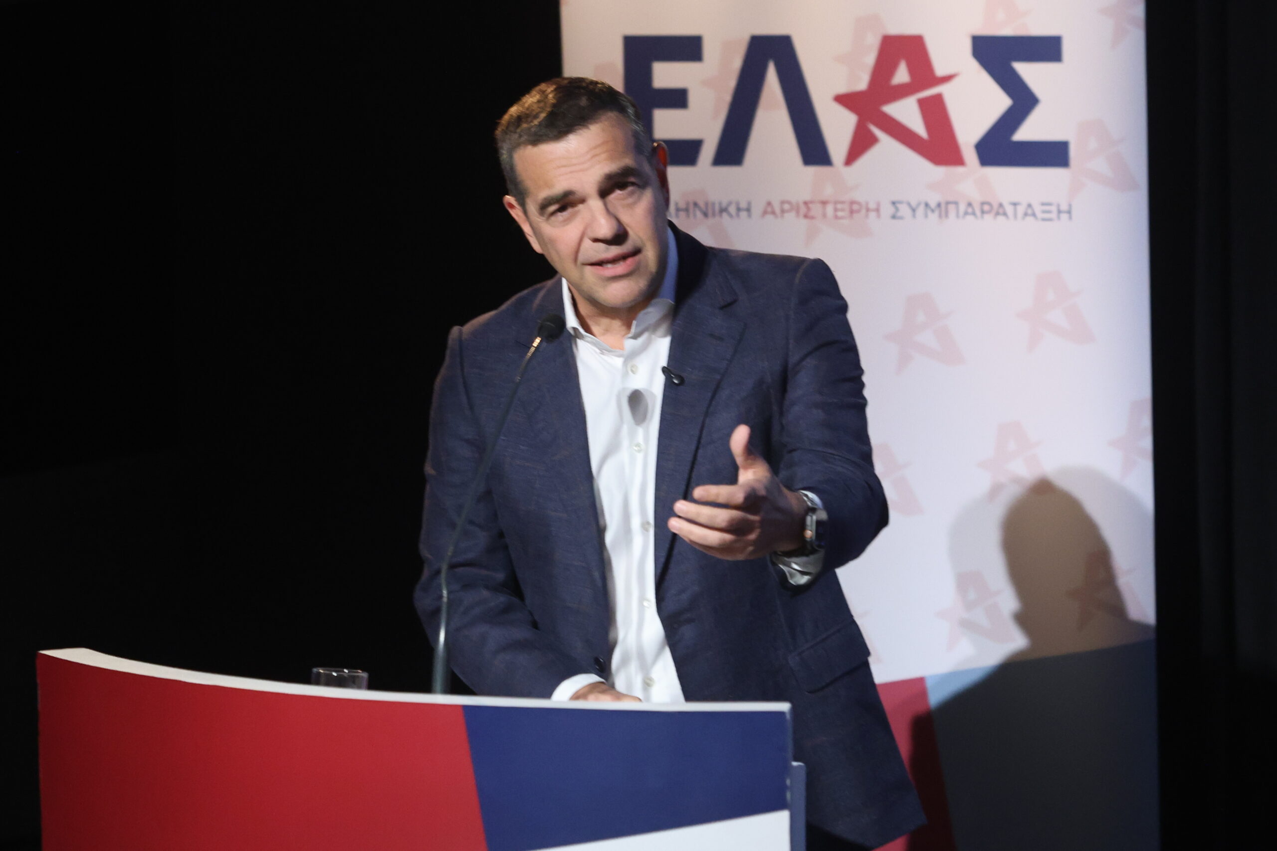 Τσίπρας: «Αν δεν υπήρχε η ΕΛ.Α.Σ ο Μητσοτάκης θα είχε εύκολο περίπατο – Δεν ήρθαμε για μερικά έδρανα αλλά για την πολιτική αλλαγή»