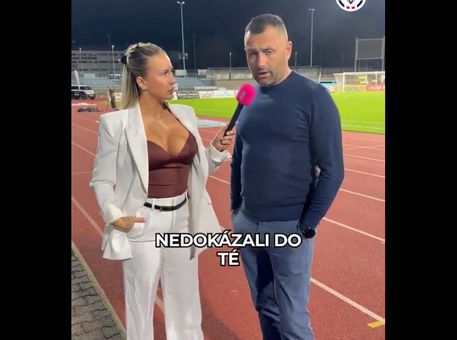 Τσεχία: Viral ο προπονητής που «πάλεψε» για να μην ρίξει ούτε βλέμμα στο ντεκολτέ δημοσιογράφου (Βίντεο)