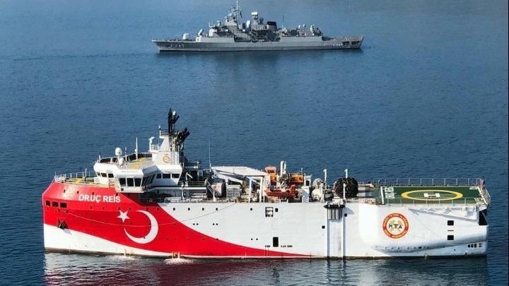 Διπλωματικές πηγές για τουρκική NAVTEX: «Προκλητική μονομερής ενέργεια» – Έρευνες του Oruç Reis κοντά στην Κύπρο