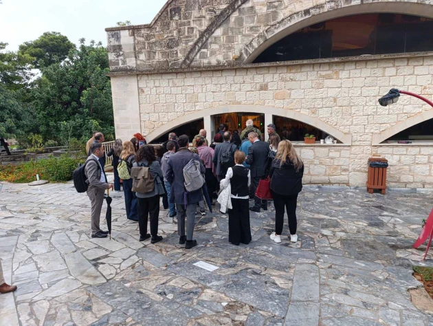 Χανιά: Διακόπηκε για τις 10 Νοεμβρίου η δίκη για την εμπορία βρεφών – Δεν έγιναν δεκτά τα αιτήματα αναβολής (Βίντεο)