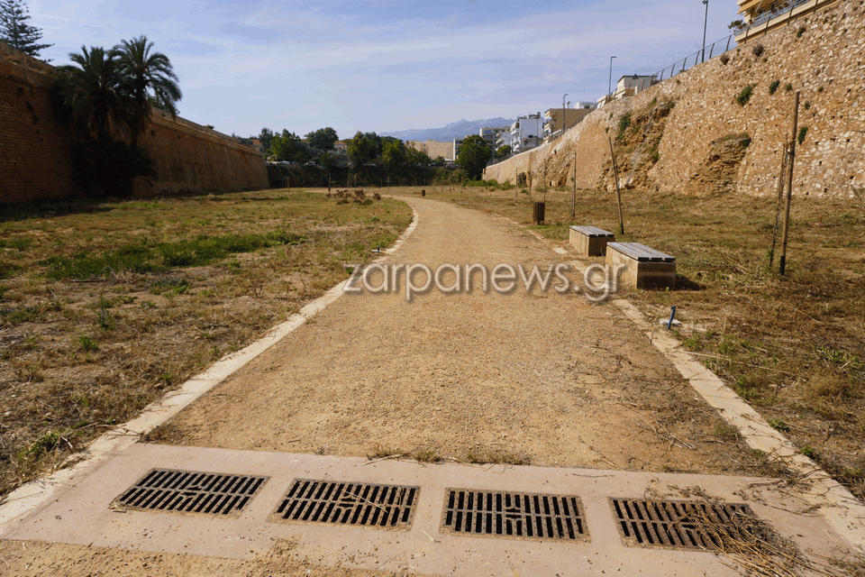 Σοκαριστικό ατύχημα στα Χανιά: Δύο 25χρονοι έπεσαν από τα τείχη στη Δυτική Τάφρο – Διασωληνωμένος στη ΜΕΘ ο ένας