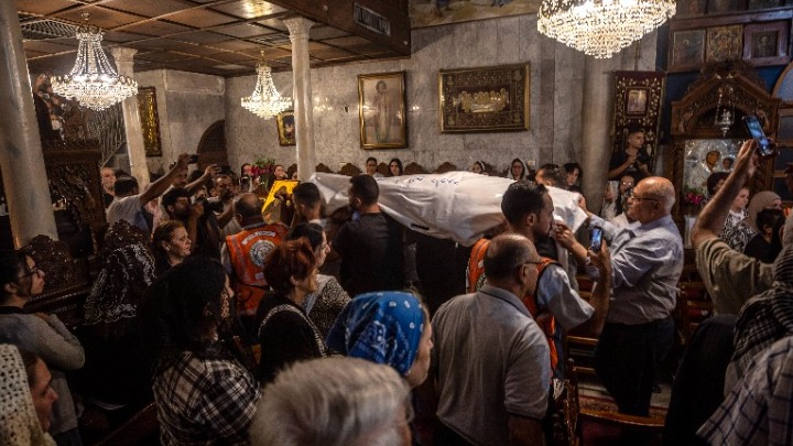 Ιορδανία: Ένοπλοι πυροβόλησαν πιστούς έξω από ελληνορθόδοξη εκκλησία – Τουλάχιστον 7 νεκροί