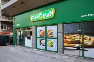 Pizza Fan: «Μάθαμε από την τηλεόραση ότι μείναμε άνεργοι» – Αγωνία για τα δεδουλευμένα και το μέλλον 2.500 εργαζομένων (Βίντεο)